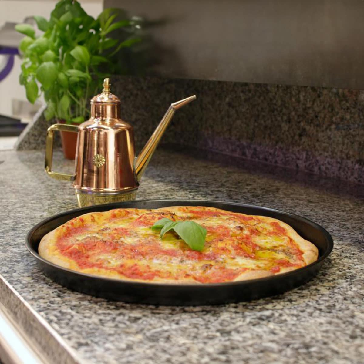 Rundes Pizzablech Blaublech Gi Metal 1